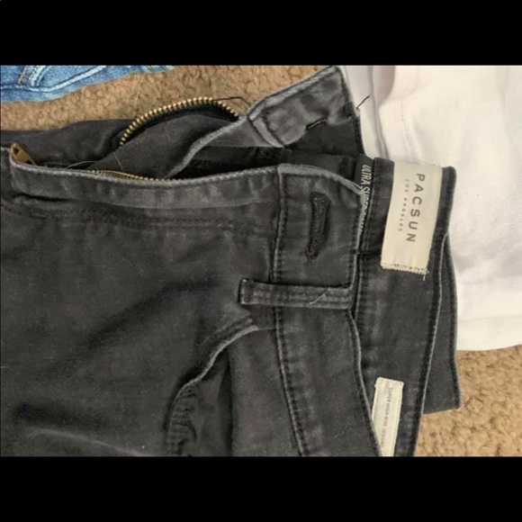 SHORT BUNDLE - Picture 2 of 4